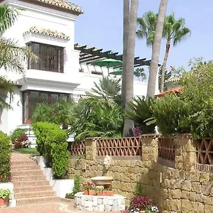 Bed and breakfast And Golf La Perla Miguel Adults Only, Marbella